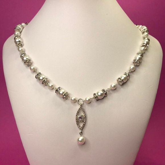 Handmade NWT Evil Eye Rhinestones & Pearls Necklace 🦄3 for $15 or 4 for $20 🦄 - Picture 3 of 7